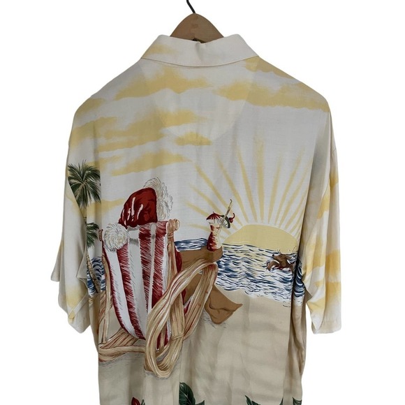 Tori Richard Hawaiian Santa and Reindeer Button‎ Down - Picture 4 of 5